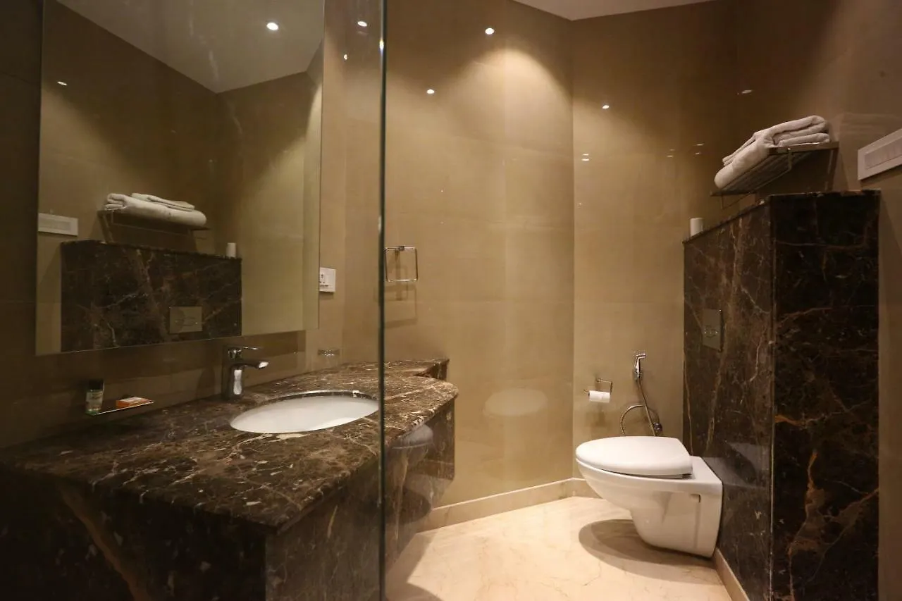Maple Grand Hotel Agra