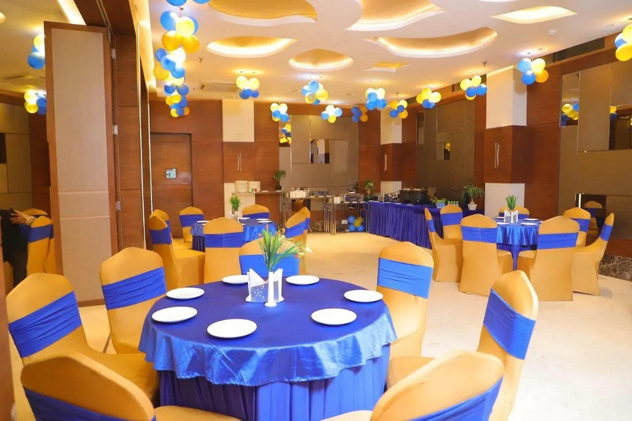 Maple Grand Hotel Agra