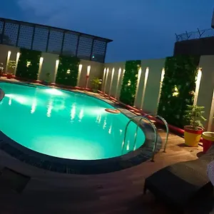 Hotel Surasena Regal Vista, Agra (Uttar Pradesh)